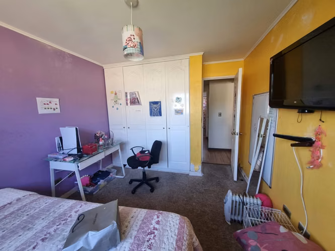 Vende Casa esquina en barrio Residencial San Andres, Comuna de Machali.