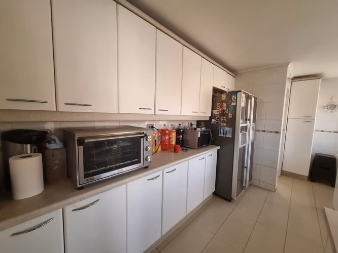 Vende Casa esquina en barrio Residencial San Andres, Comuna de Machali.