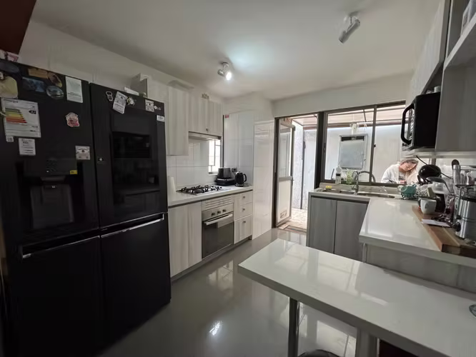 Vendemos Casa Aislada, en excelente sector, ubicada en la comuna de Machalí, avenida San Juan, Valle Lo Castillo