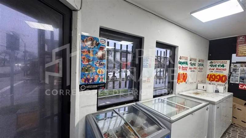 Local Comercial - Esquina Av. Grecia con Av. Suecia, Hualpén