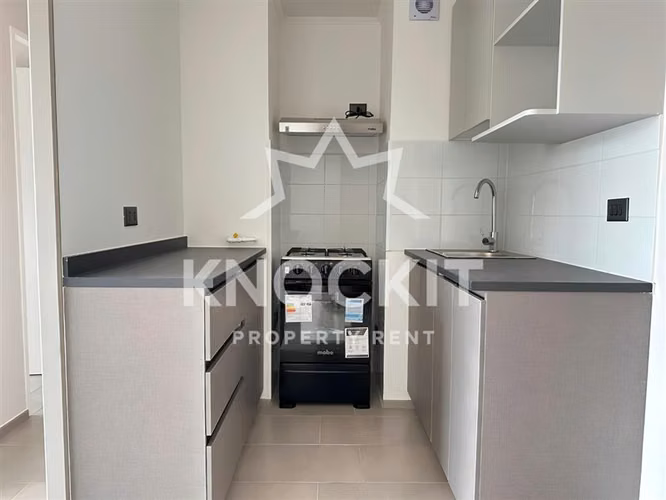 Arriendo Departamento con Balcón 2D1B Av. Cinco Cerrillos