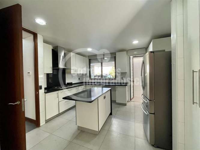 Casa en venta de 6 dorm. en Lo Barnechea - Imagen 12