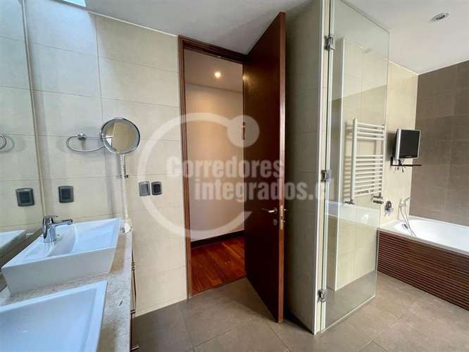 Casa en venta de 6 dorm. en Lo Barnechea - Imagen 18