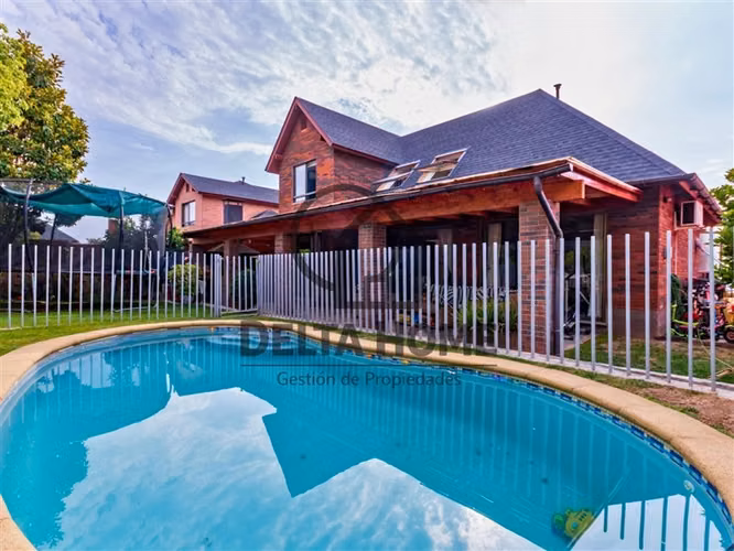 ¡Condominio Las Pircas! Casa en venta, Peñalolén