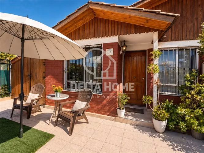 Acogedora casa esquina en venta en Puente Alto