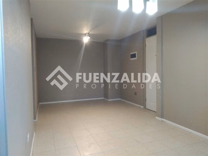 Arriendo Departamento 3 Dormitorios - 1 Baño ( El Bosque )