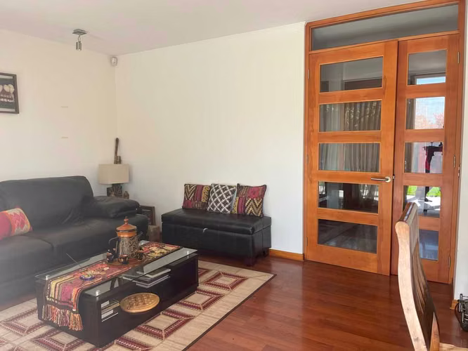 Encantadora Casa 4D+3B+Estac+Bodega y Piscina (177196) - Imagen 6