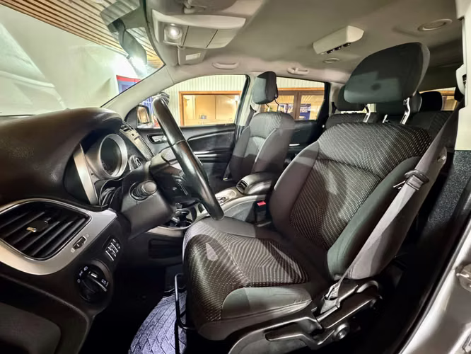 DODGE JOURNEY SE AUTOMATICA
