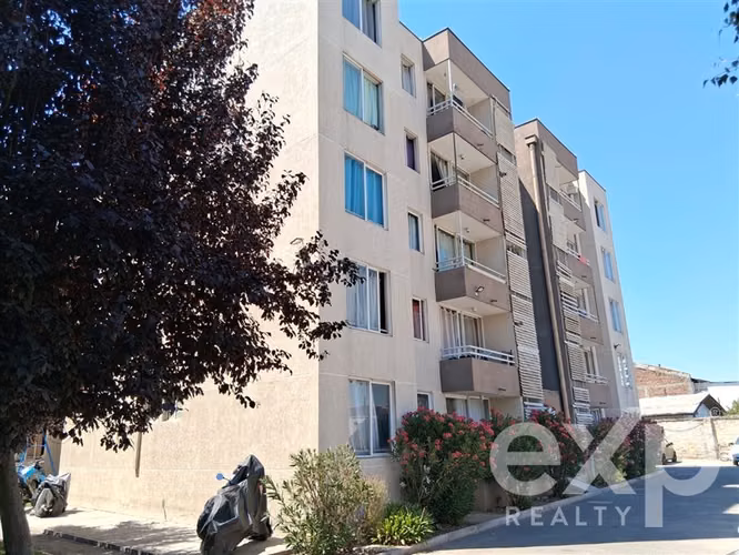 Departamento en venta de 3 dorm. en La Cisterna