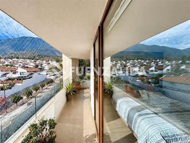 Departamento en venta de 2 dorm. en Peñalolén