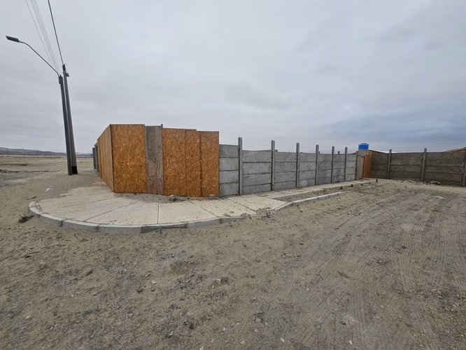 Se vende terreno en playa loreto - Imagen 4