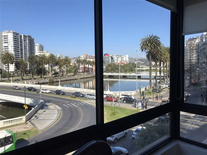 Departamento Remodelado de 3 dorm. La Marina Viña del Mar