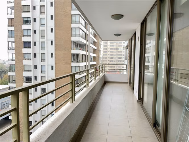 Céntrico departamento en venta 2 dormitorios Viña del Mar