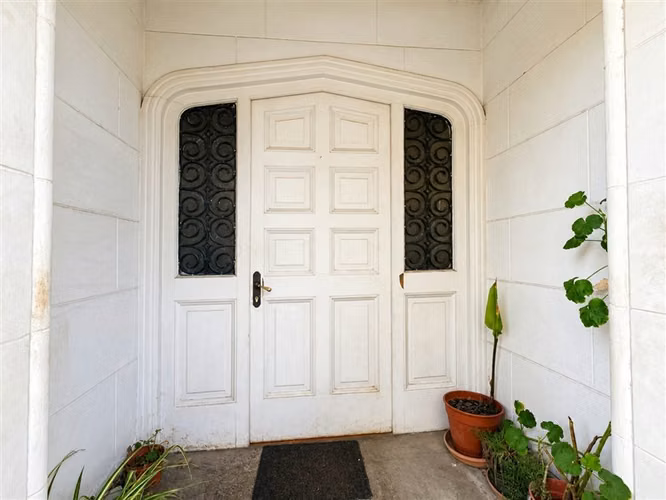 Casa en venta de 6 dorm. en Providencia, Barrio Las Lilas. - Imagen 3