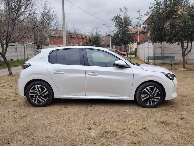 PEUGEOT 208 ACTIVE PACK PURETECH 75 - 2022 | 2776