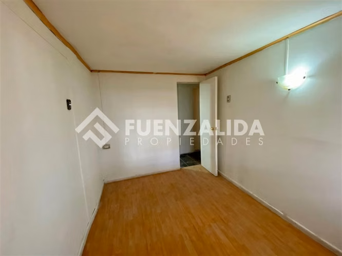 Casa en venta de 3 dorm. en Pudahuel