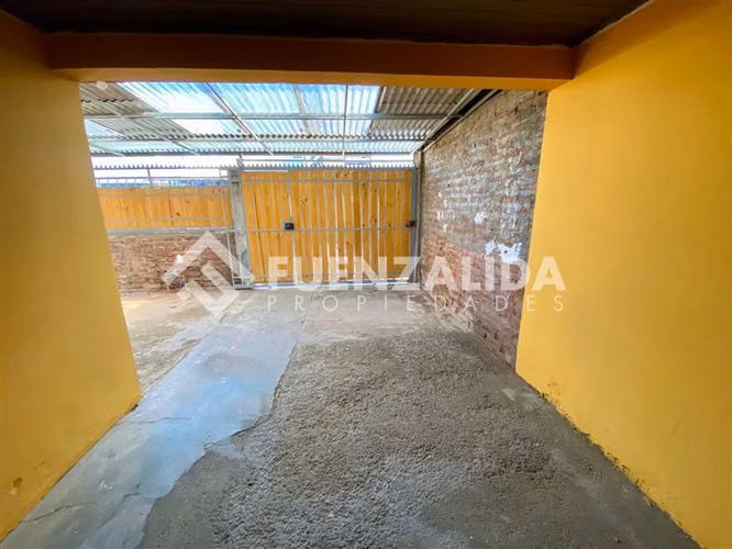 Casa en venta de 3 dorm. en Pudahuel