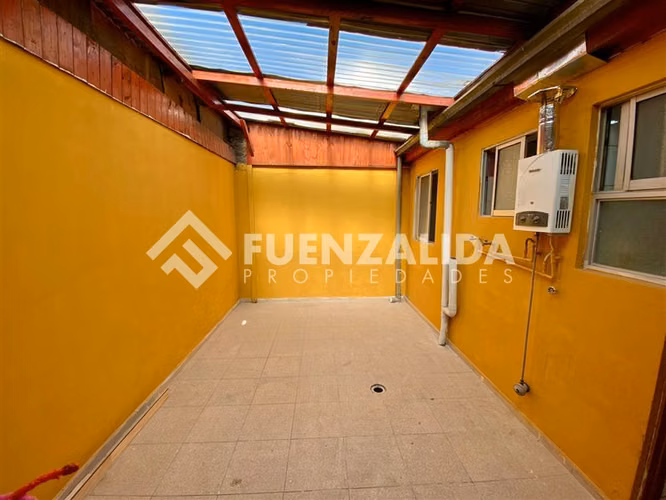 Casa en venta de 3 dorm. en Pudahuel