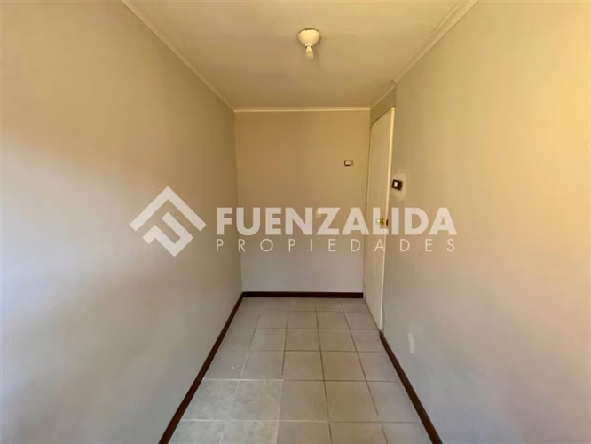 Casa en venta de 3 dorm. en Pudahuel