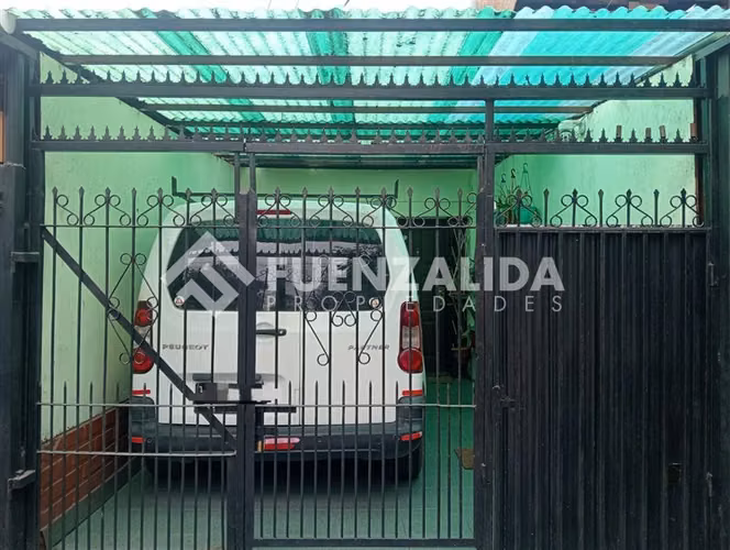 Casa en venta de 3 dorm. en Renca