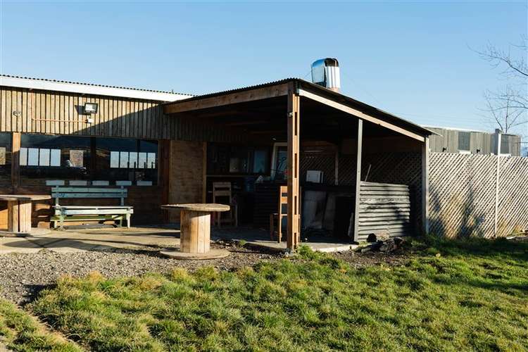 Casa en parcela con quincho en venta de 4 dorm. en Natales