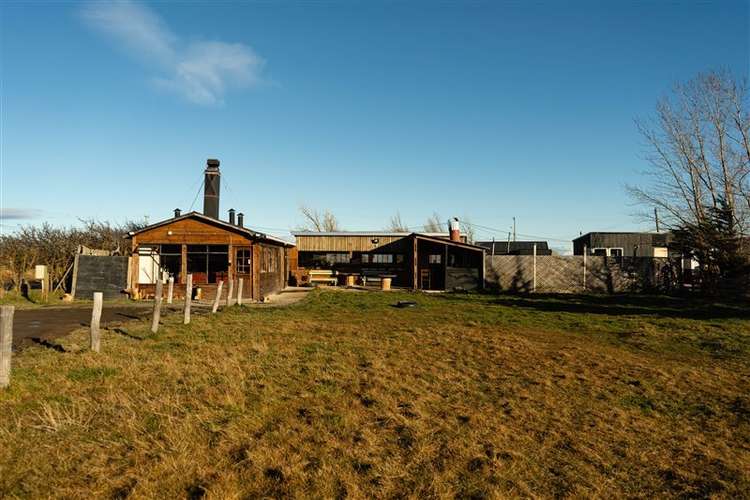 Casa en parcela con quincho en venta de 4 dorm. en Natales