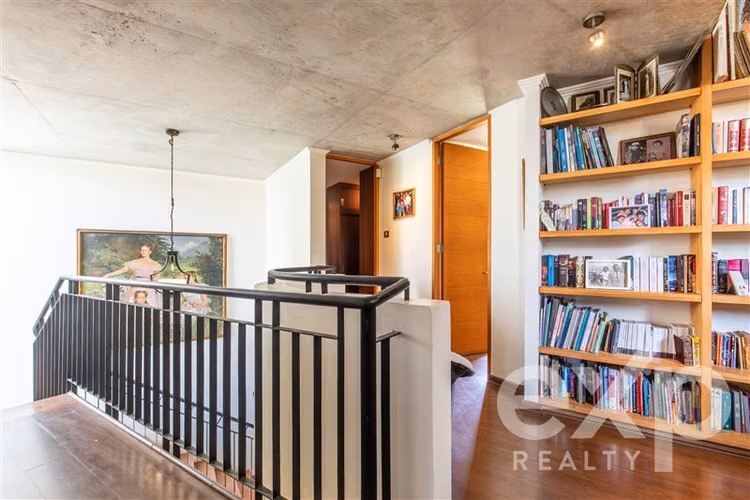 Casa en venta en Valenzuela Puelma en La Reina Alta