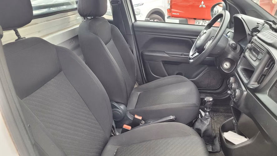 RAM 700 SLT CS 1.4 FULL MEC. 1.4 • 4x2 • Mecánica • 2021