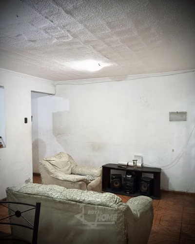Venta Casa 2 Dormitorios 1 Baño – Excelente Ubicación cerca de Av. Los Leones