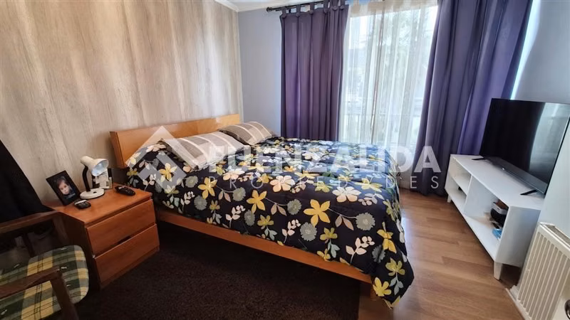 Casa en venta de 5 dorm. en Peñalolén