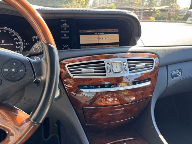 MERCEDES-BENZ CL 500 2011