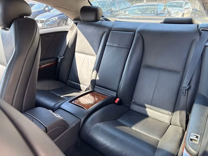MERCEDES-BENZ CL 500 2011