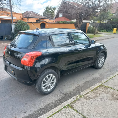 SUZUKI SWIFT SPORT AT AÑO 2023 FULL UNICO DUEÑO