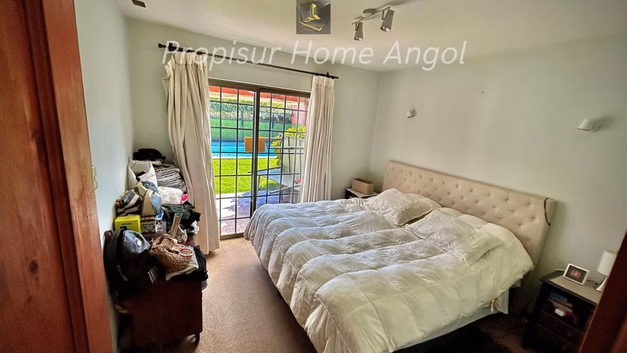Casa 4D, 3B, 3E, en Venta en Condominio Puertas de Hierro – Angol