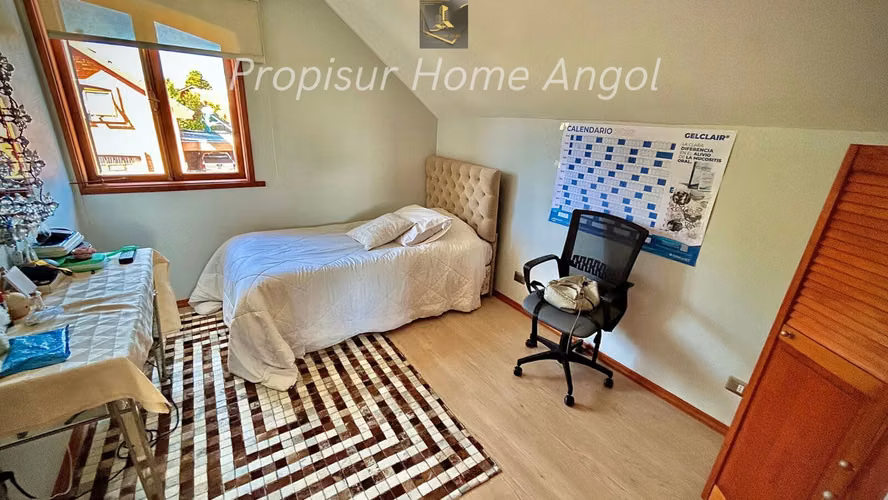 Casa 4D, 3B, 3E, en Venta en Condominio Puertas de Hierro – Angol