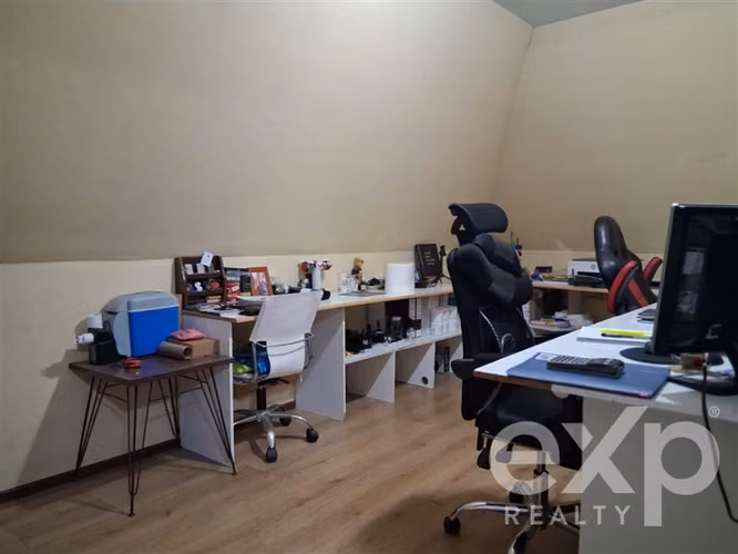 Casa espaciosa en venta de 5 dorm. 4B en Maipú