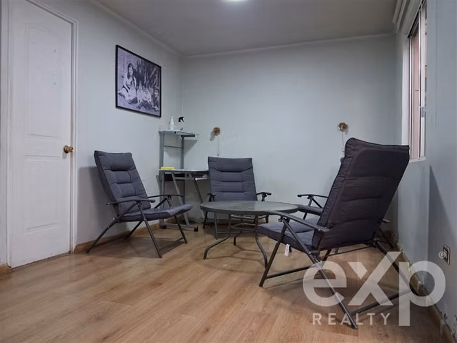 Casa espaciosa en venta de 5 dorm. 4B en Maipú