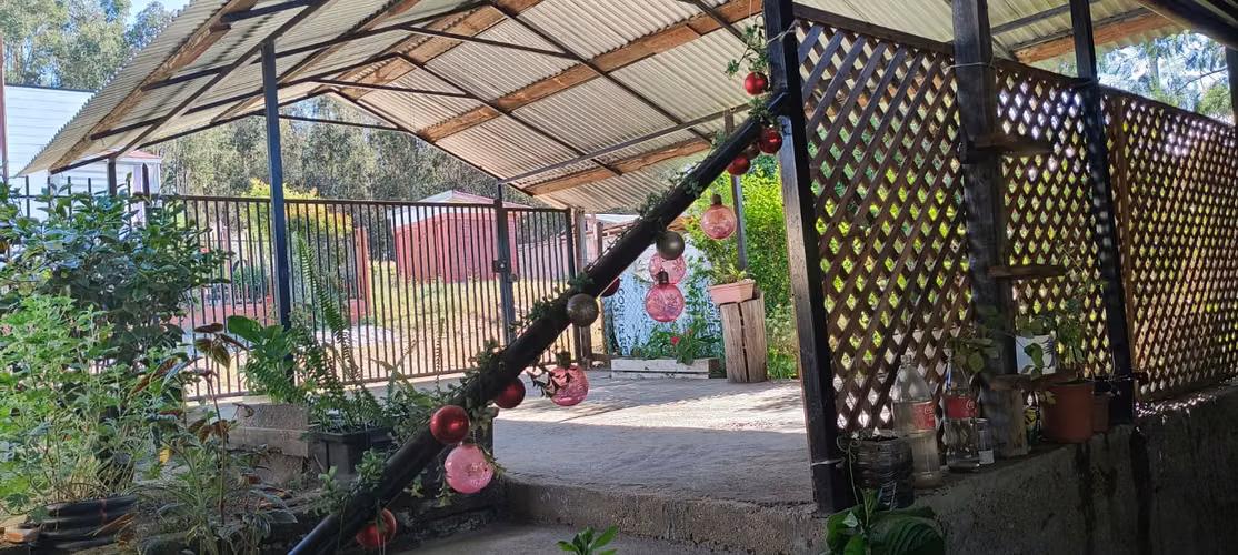HERMOSA VIVIENDA EN VILLA TRINTRE, COMUNA DE LOS SAUCES