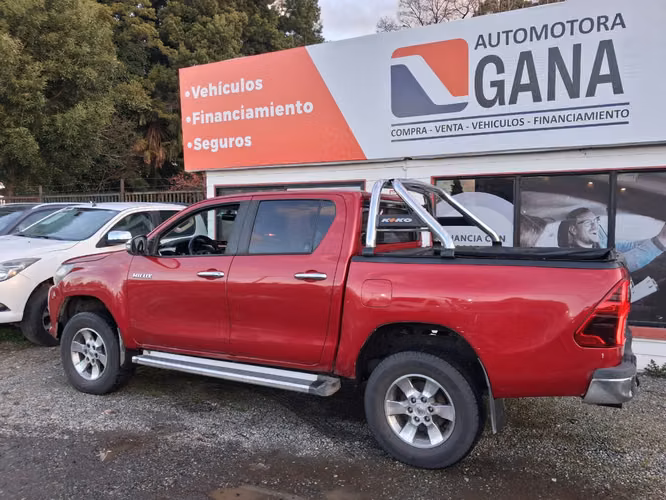 TOYOTA HILUX CRV 4X4 2.8 AUR 2017
