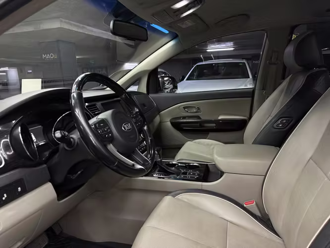 Kia Grand Carnival 2020 Diesel AT