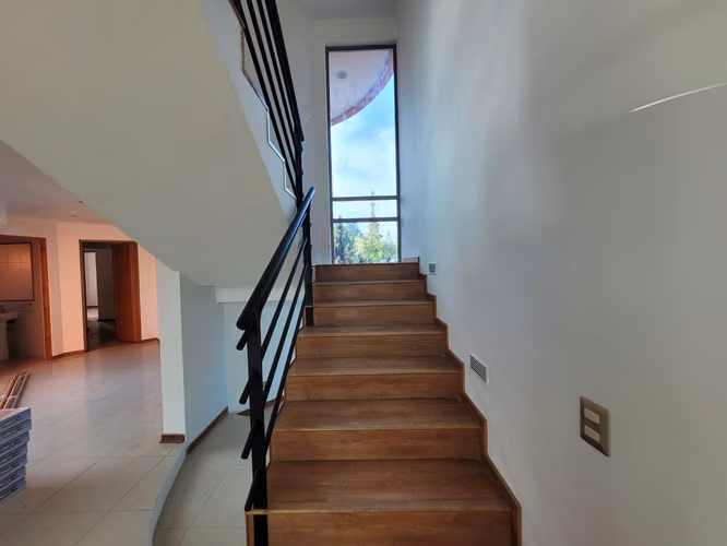 Exclusiva y Hermosa casa en arriendo, Calera de Tango