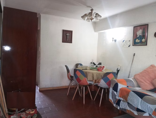 Vendo Casa Excelente Ubicación, Sector “Lynch Norte”, La Reina.