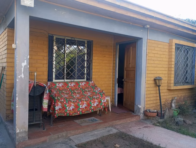 Vendo Casa Excelente Ubicación, Sector “Lynch Norte”, La Reina.