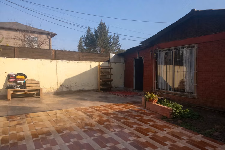  Vendo Amplia Casa Sólida, Buen Estado| Sector Rojas Magallanes | La Florida.