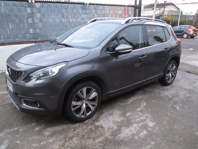 PEUGEOT 2008 ALLURE PURETECH 1.2 AUT