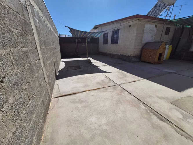 Vendo Amplia Casa (177246)