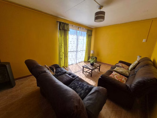 Vendo Amplia Casa (177246)