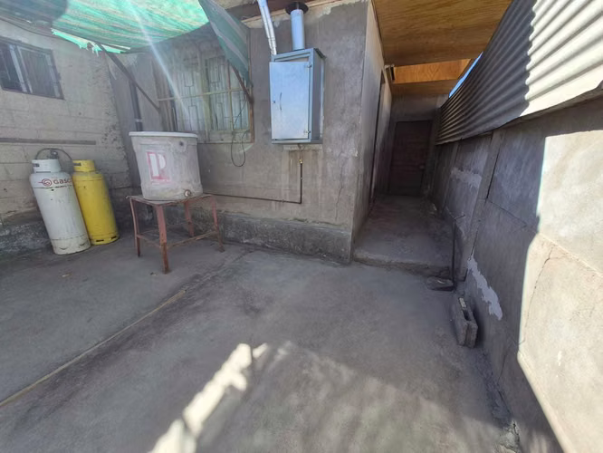 Vendo Amplia Casa (177246)