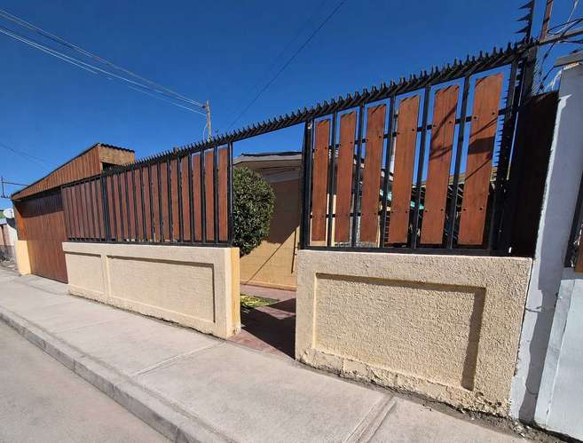 Oportunidad Vendo Casa Regularizada  (177246)