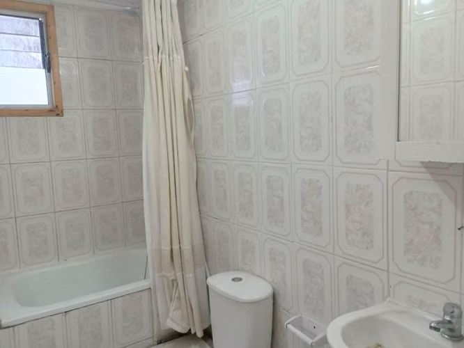 Departamento Interior en 2do. Piso